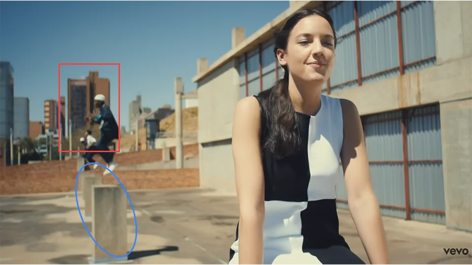 Jain dancing along the M9 road in Johannesburg in Makeba music video at 0:50